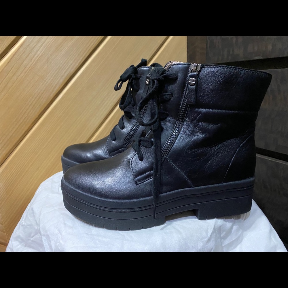 New cowhide Combat boots